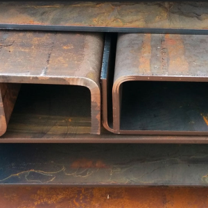 Швеллер стальной гнутый равнополочный 70х30х2 мм Ст3сп ГОСТ 8278-83 в наличии в Туле