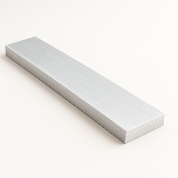 Алюминиевая полоса 10х2х6000 мм АД31 в наличии в Туле